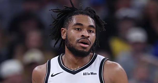 把雄鹿坑了！卡梅伦-托马斯投篮命中率只有25.6%，难怪篮网不要他