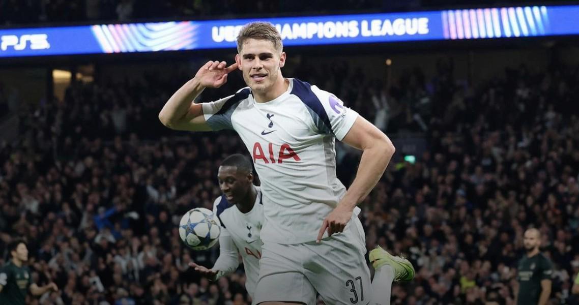 乐鱼体育官网-每体：巴斯托尼太贵巴萨关注范德芬，球员转会费或低于6500万