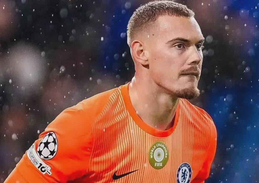 致命一击！2.5亿门将组合成笑话，切尔西欧冠惨案背后谁该背锅？